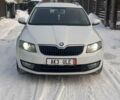 Белый Шкода Октавия, объемом двигателя 2 л и пробегом 328 тыс. км за 11500 $, фото 1 на Automoto.ua