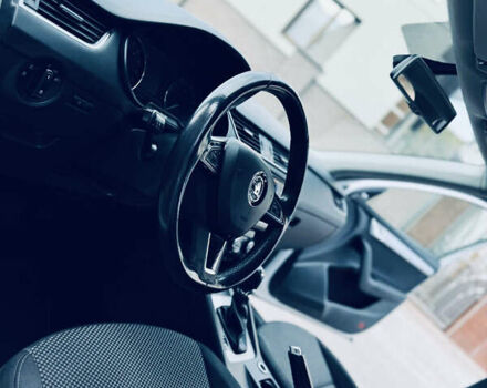 Шкода Октавия 2016 в Тячеве на Automoto.ua Белый Шкода Октавия, объемом двигателя 2 л и пробегом 228 тыс. км за 11700 $, фото 28 на Automoto.ua