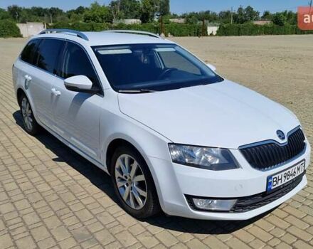 Білий Шкода Октавія, об'ємом двигуна 1.6 л та пробігом 230 тис. км за 13500 $, фото 9 на Automoto.ua