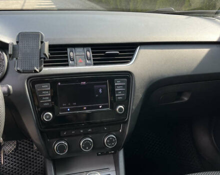 Шкода Октавія 2016 у Вінниці на Automoto.ua Білий Шкода Октавія, об'ємом двигуна 1.6 л та пробігом 270 тис. км за 10700 $, фото 13 на Automoto.ua