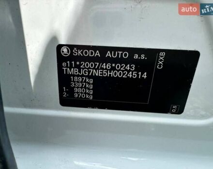 Белый Шкода Октавия, объемом двигателя 1.6 л и пробегом 185 тыс. км за 11100 $, фото 5 на Automoto.ua