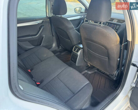 Білий Шкода Октавія, об'ємом двигуна 1.97 л та пробігом 280 тис. км за 13800 $, фото 36 на Automoto.ua