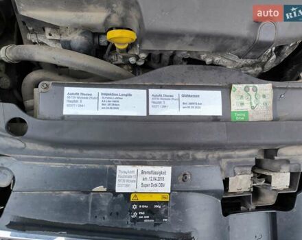 Білий Шкода Октавія, об'ємом двигуна 1.6 л та пробігом 280 тис. км за 11800 $, фото 56 на Automoto.ua