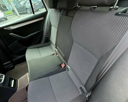 Білий Шкода Октавія, об'ємом двигуна 1.6 л та пробігом 180 тис. км за 10500 $, фото 20 на Automoto.ua