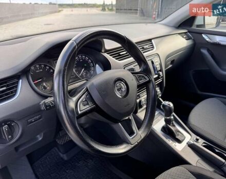 Білий Шкода Октавія, об'ємом двигуна 2 л та пробігом 280 тис. км за 12100 $, фото 21 на Automoto.ua
