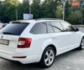 Белый Шкода Октавия, объемом двигателя 1.6 л и пробегом 257 тыс. км за 11300 $, фото 5 на Automoto.ua