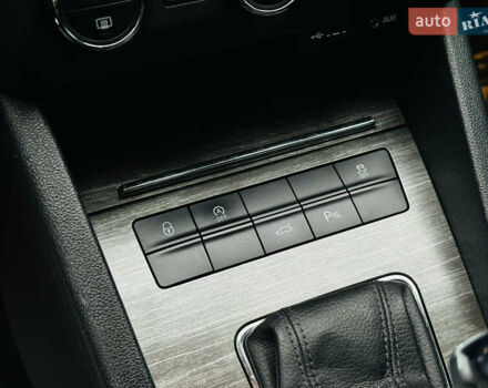 Белый Шкода Октавия, объемом двигателя 1.97 л и пробегом 303 тыс. км за 13900 $, фото 36 на Automoto.ua