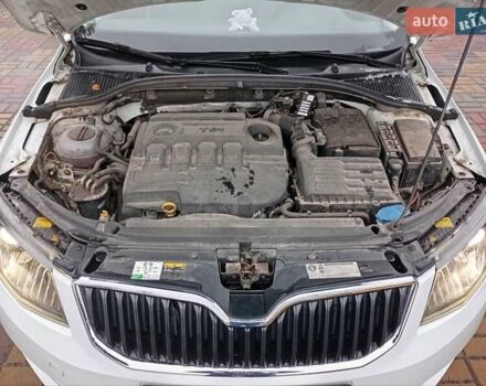 Білий Шкода Октавія, об'ємом двигуна 1.6 л та пробігом 260 тис. км за 12600 $, фото 12 на Automoto.ua
