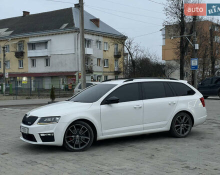 Белый Шкода Октавия, объемом двигателя 2 л и пробегом 269 тыс. км за 14999 $, фото 20 на Automoto.ua