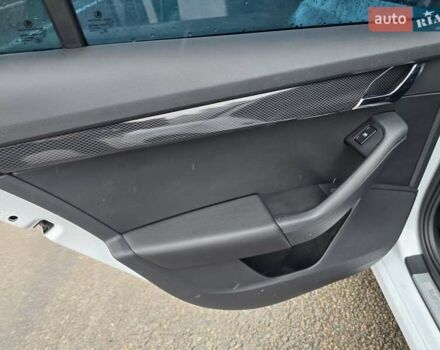 Білий Шкода Октавія, об'ємом двигуна 2 л та пробігом 254 тис. км за 16699 $, фото 44 на Automoto.ua