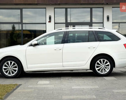 Белый Шкода Октавия, объемом двигателя 1.6 л и пробегом 231 тыс. км за 11850 $, фото 7 на Automoto.ua