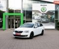 Белый Шкода Октавия, объемом двигателя 2 л и пробегом 241 тыс. км за 12850 $, фото 1 на Automoto.ua