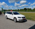 Шкода Октавия 2016 в Днепре (Днепропетровске) на Automoto.ua Белый Шкода Октавия, объемом двигателя 2 л и пробегом 299 тыс. км за 12500 $, фото 4 на Automoto.ua