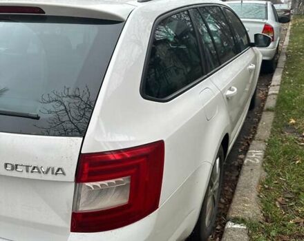 Білий Шкода Октавія, об'ємом двигуна 1.6 л та пробігом 180 тис. км за 10500 $, фото 1 на Automoto.ua