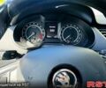 Белый Шкода Октавия, объемом двигателя 2 л и пробегом 220 тыс. км за 15999 $, фото 3 на Automoto.ua