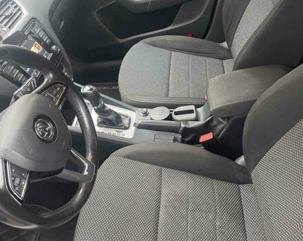 Белый Шкода Октавия, объемом двигателя 2 л и пробегом 290 тыс. км за 11700 $, фото 4 на Automoto.ua