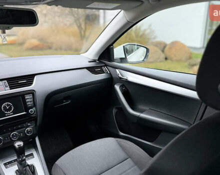 Белый Шкода Октавия, объемом двигателя 1.6 л и пробегом 231 тыс. км за 11850 $, фото 33 на Automoto.ua