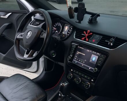 Белый Шкода Октавия, объемом двигателя 2 л и пробегом 269 тыс. км за 14999 $, фото 9 на Automoto.ua