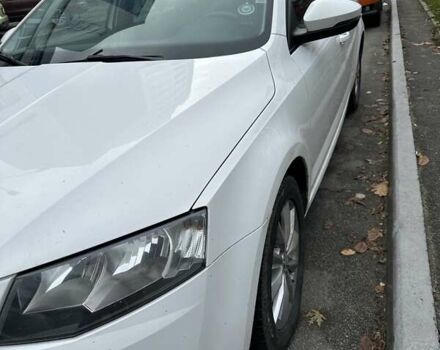 Белый Шкода Октавия, объемом двигателя 1.6 л и пробегом 180 тыс. км за 10500 $, фото 9 на Automoto.ua