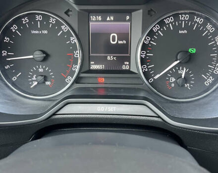 Шкода Октавия 2016 в Староконстантинов на Automoto.ua Белый Шкода Октавия, объемом двигателя 1.97 л и пробегом 288 тыс. км за 12300 $, фото 14 на Automoto.ua