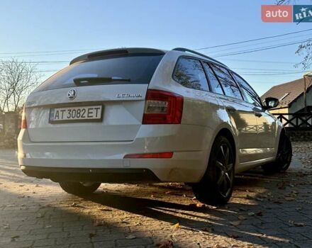Білий Шкода Октавія, об'ємом двигуна 2 л та пробігом 280 тис. км за 12100 $, фото 34 на Automoto.ua