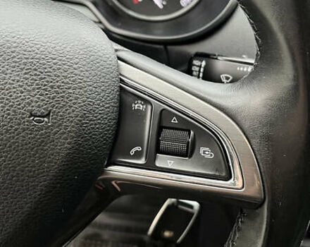 Шкода Октавия 2016 в Дубно на Automoto.ua Белый Шкода Октавия, объемом двигателя 1.6 л и пробегом 196 тыс. км за 13500 $, фото 18 на Automoto.ua