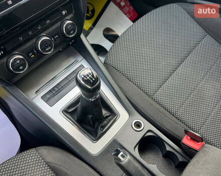 Шкода Октавія 2016 у Івано-Франківську на Automoto.ua Білий Шкода Октавія, об'ємом двигуна 1.6 л та пробігом 230 тис. км за 11300 $, фото 12 на Automoto.ua