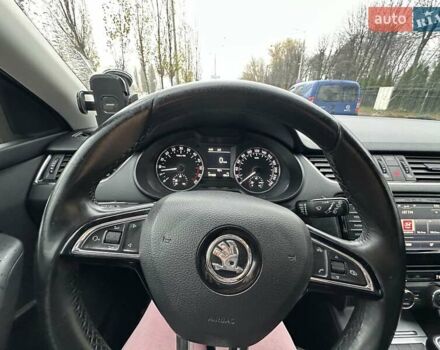 Білий Шкода Октавія, об'ємом двигуна 1.6 л та пробігом 180 тис. км за 10500 $, фото 5 на Automoto.ua