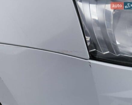 Білий Шкода Октавія, об'ємом двигуна 1.6 л та пробігом 280 тис. км за 11800 $, фото 10 на Automoto.ua