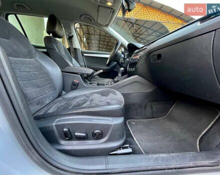 Білий Шкода Октавія, об'ємом двигуна 1.6 л та пробігом 210 тис. км за 14167 $, фото 8 на Automoto.ua