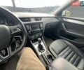 Белый Шкода Октавия, объемом двигателя 1.6 л и пробегом 275 тыс. км за 11700 $, фото 8 на Automoto.ua