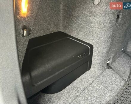 Белый Шкода Октавия, объемом двигателя 1.97 л и пробегом 268 тыс. км за 14500 $, фото 59 на Automoto.ua