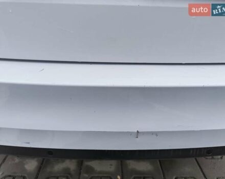Білий Шкода Октавія, об'ємом двигуна 1.6 л та пробігом 280 тис. км за 11800 $, фото 22 на Automoto.ua