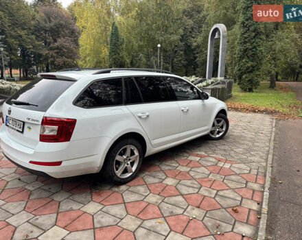 Белый Шкода Октавия, объемом двигателя 1.97 л и пробегом 328 тыс. км за 12300 $, фото 41 на Automoto.ua