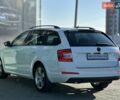 Белый Шкода Октавия, объемом двигателя 1.6 л и пробегом 199 тыс. км за 15999 $, фото 5 на Automoto.ua