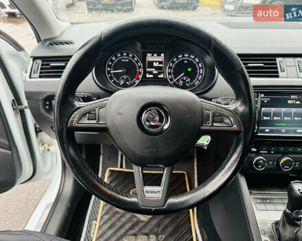 Белый Шкода Октавия, объемом двигателя 1.97 л и пробегом 303 тыс. км за 13900 $, фото 28 на Automoto.ua