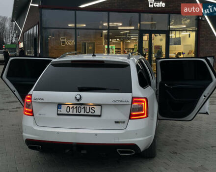 Белый Шкода Октавия, объемом двигателя 2 л и пробегом 269 тыс. км за 14999 $, фото 81 на Automoto.ua