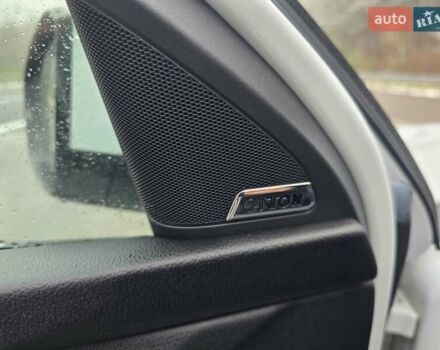 Білий Шкода Октавія, об'ємом двигуна 2 л та пробігом 254 тис. км за 16699 $, фото 33 на Automoto.ua