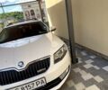 Белый Шкода Октавия, объемом двигателя 2 л и пробегом 245 тыс. км за 16000 $, фото 8 на Automoto.ua