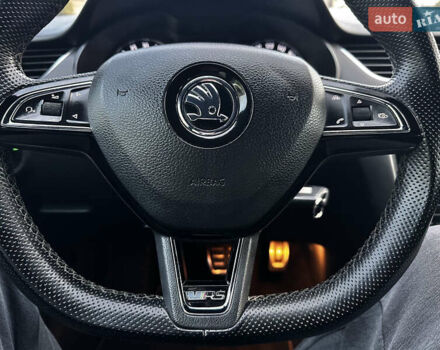 Білий Шкода Октавія, об'ємом двигуна 2 л та пробігом 255 тис. км за 13900 $, фото 71 на Automoto.ua