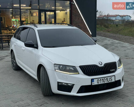 Белый Шкода Октавия, объемом двигателя 2 л и пробегом 269 тыс. км за 14999 $, фото 12 на Automoto.ua