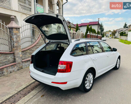 Шкода Октавия 2016 в Тячеве на Automoto.ua Белый Шкода Октавия, объемом двигателя 2 л и пробегом 228 тыс. км за 11700 $, фото 34 на Automoto.ua