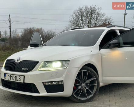 Белый Шкода Октавия, объемом двигателя 2 л и пробегом 269 тыс. км за 14999 $, фото 71 на Automoto.ua