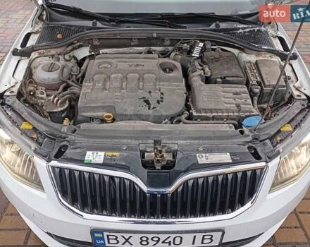 Білий Шкода Октавія, об'ємом двигуна 1.6 л та пробігом 260 тис. км за 12600 $, фото 1 на Automoto.ua