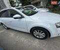 Белый Шкода Октавия, объемом двигателя 1.6 л и пробегом 221 тыс. км за 12000 $, фото 4 на Automoto.ua