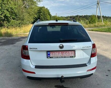 Белый Шкода Октавия, объемом двигателя 1.6 л и пробегом 185 тыс. км за 11100 $, фото 8 на Automoto.ua