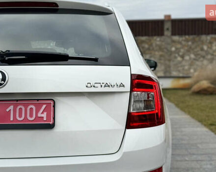 Белый Шкода Октавия, объемом двигателя 1.6 л и пробегом 231 тыс. км за 11850 $, фото 15 на Automoto.ua