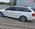Белый Шкода Октавия, объемом двигателя 1.97 л и пробегом 220 тыс. км за 12800 $, фото 2 на Automoto.ua