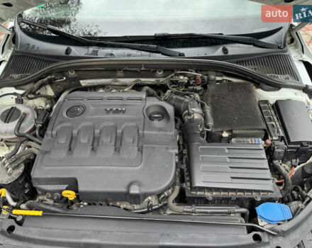 Белый Шкода Октавия, объемом двигателя 1.97 л и пробегом 328 тыс. км за 12300 $, фото 17 на Automoto.ua