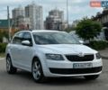 Белый Шкода Октавия, объемом двигателя 1.6 л и пробегом 316 тыс. км за 10900 $, фото 1 на Automoto.ua
